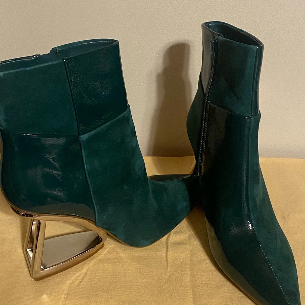 Gianni Bini Teal Boots with Gold Heel